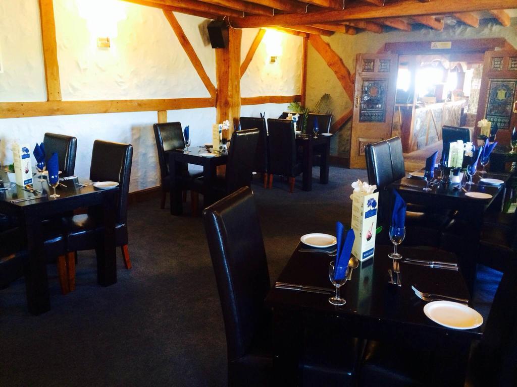 Ty Dderw Country Inn Moelfre Extérieur photo