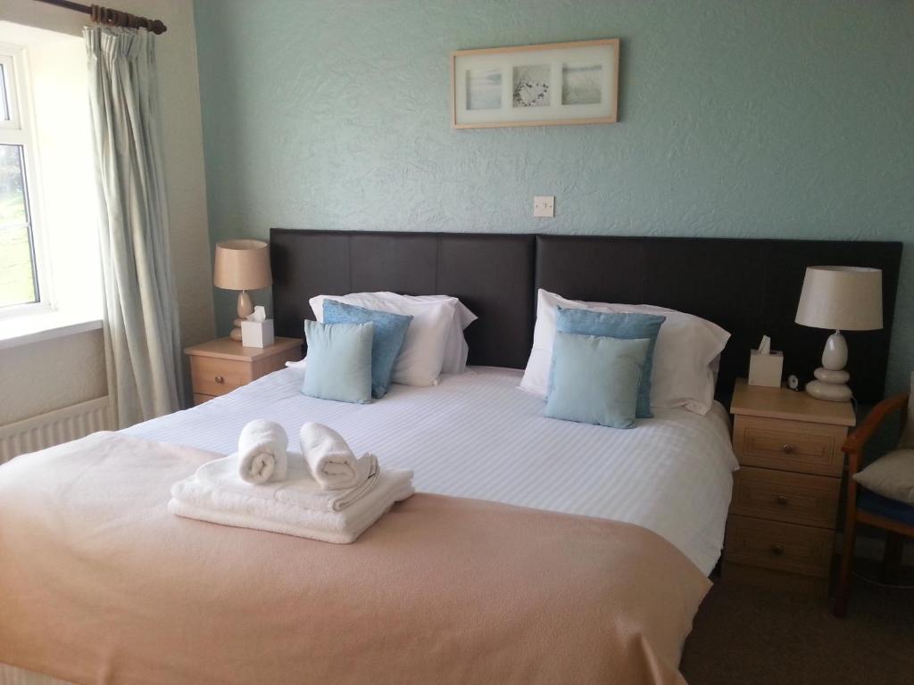 Ty Dderw Country Inn Moelfre Chambre photo