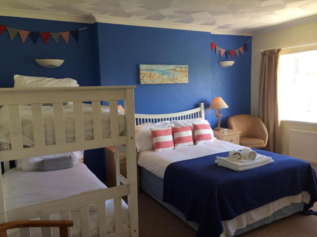 Ty Dderw Country Inn Moelfre Extérieur photo